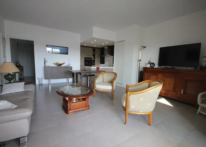 Confortable 2 Proche Du Tram